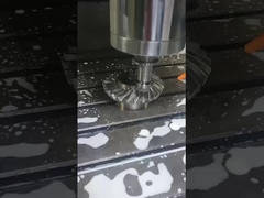 CNC-Fräsmaschine Vmc1160 CNC-Vertikalbearbeitungszentrum mit Bt40 Spindel