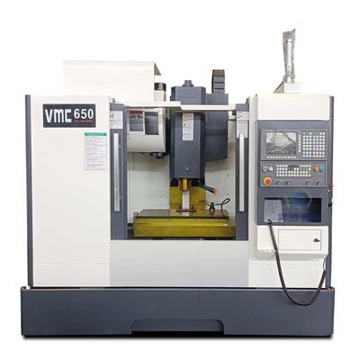 CNC-Bearbeitungszentrum VMC650 Taiwan Spindel CNC-Vertikalfräsenmaschine