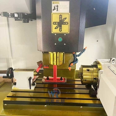 4 Achsen-CNC-Vertikalfräsenmaschine VMC650