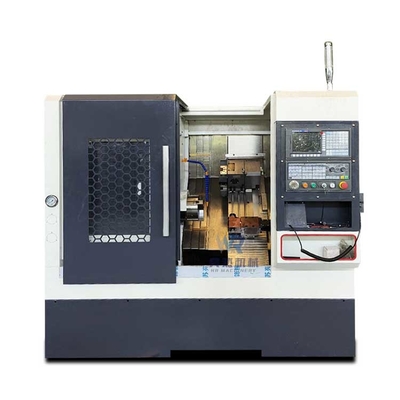 Multifunktionale horizontale CNC-Drehmaschine TCK40 mit Spindelbohrung 52mm und Leistung W 7.5kw